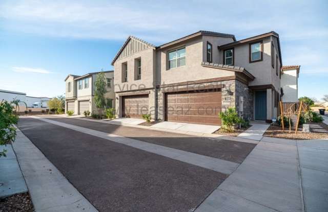 1141 W Diamondback Dr photos photos