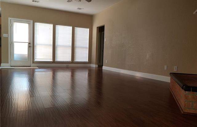 6237 Peach Tree Drive Gallery 2