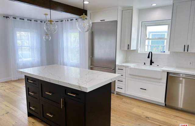 6214 West 77th Street photos photos