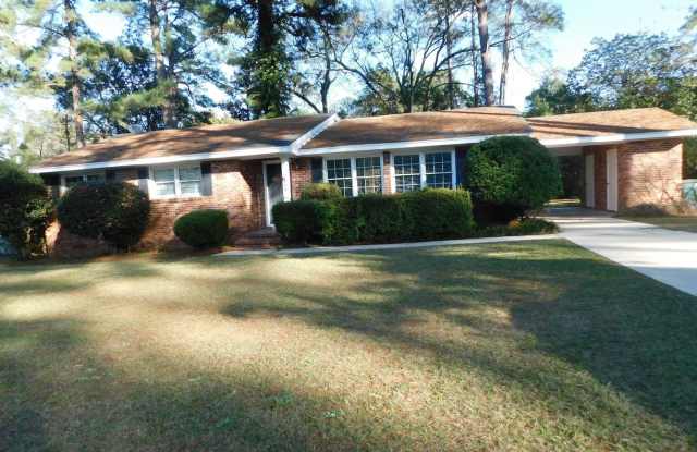 2403 Berkley Drive Gallery 4
