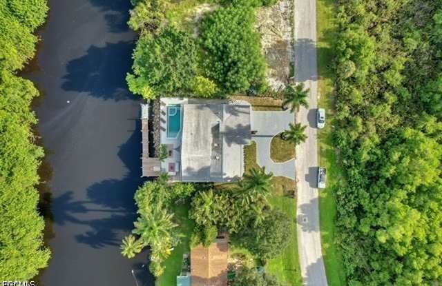 95 Schneider Drive Gallery 3