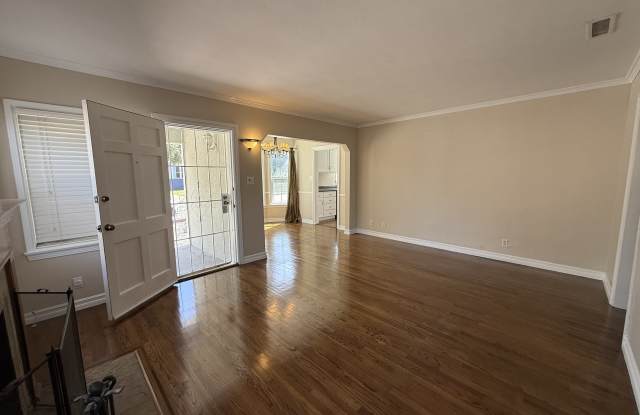 3111 West Jeffries Avenue photos photos