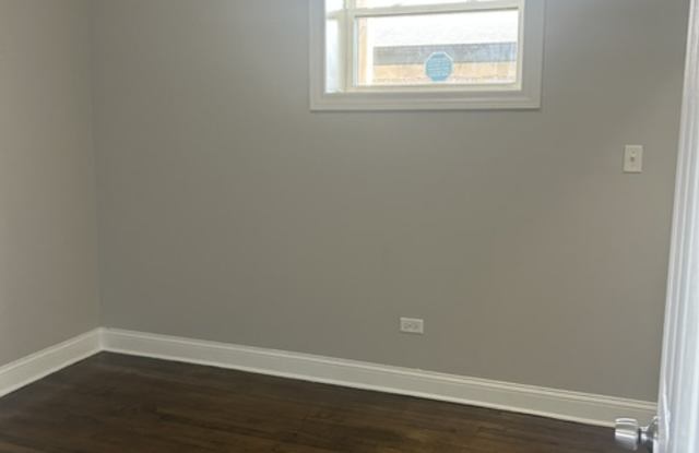 439 W Marquette Rd #3 Gallery 3