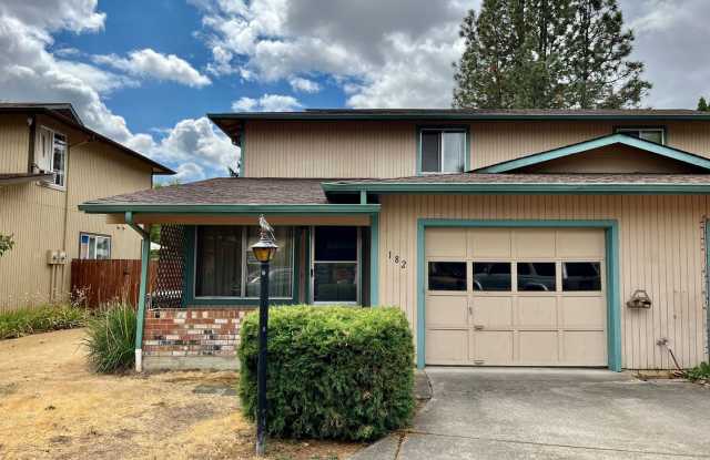 Duplex In South Corvallis Cul-De-Sac photos photos