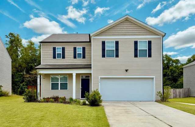 119 Cloverleaf St photos photos