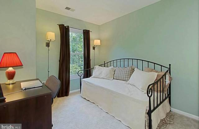 46746 WOODMINT TERRACE Gallery 4