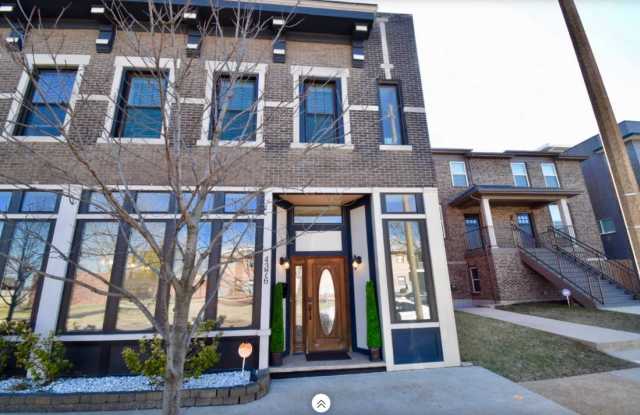 4376 Olive Street photos photos