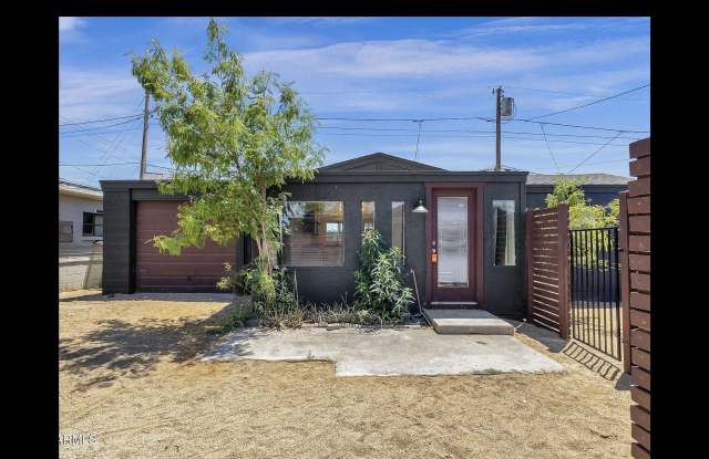 2107 West Wilshire Drive photos photos
