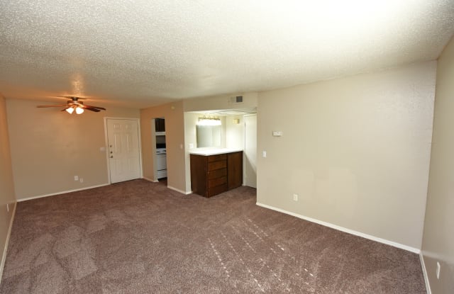 Raintree Meadows Apartment Homes Gallery 4