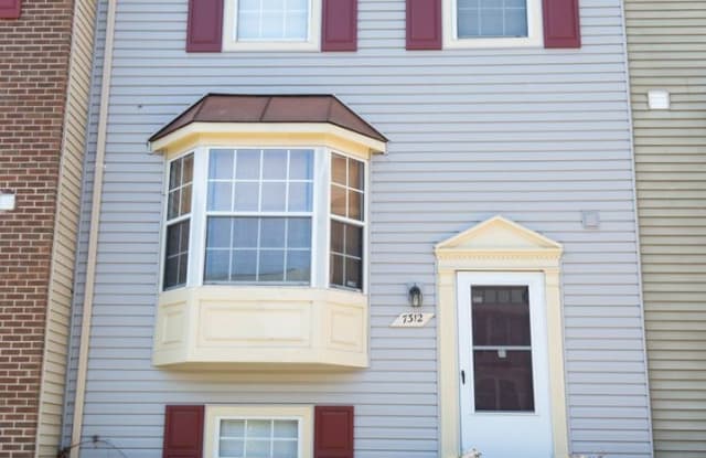 7312 Rhondda Dr. - 7312 Rhondda Drive, Lorton, VA 22079