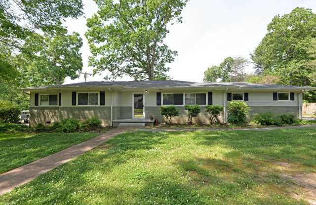 2531 Avalon Circle - 2531 Avalon Circle, Chattanooga, TN 37415