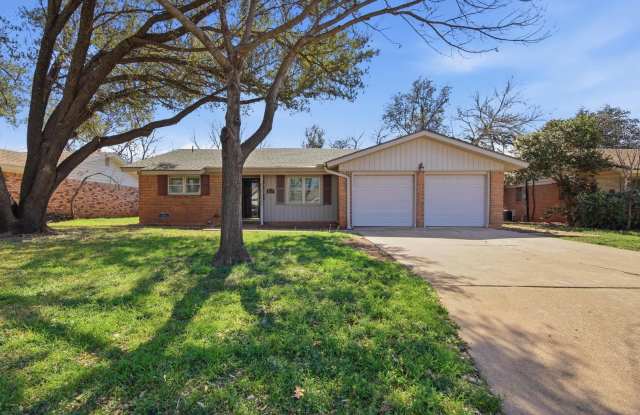 3717 Brookhollow Dr. photos photos