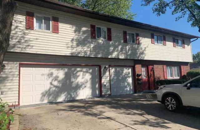 30 Royal Drive photos photos