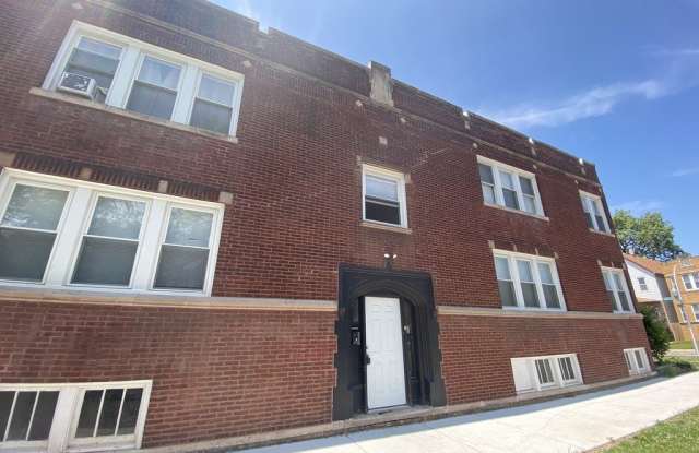 8900 S Langley Avenue photos photos