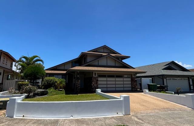 Spacious 4BR Home in Mililani Mauka – $4500/Month Gallery 3