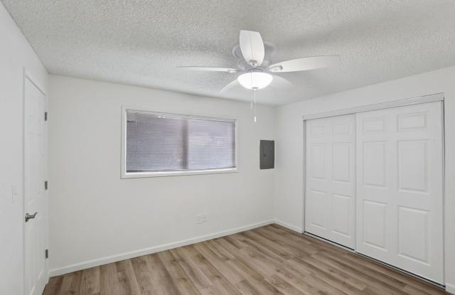 Garden View Apartments Gallery 4