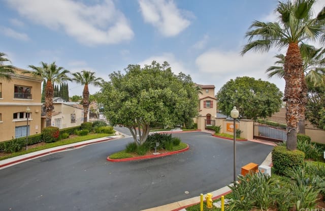 106 E Santa Fe Court - 106 East Santa Fe Avenue, Placentia, CA 92870