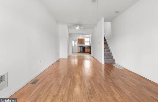 3915 FALLS ROAD photos photos