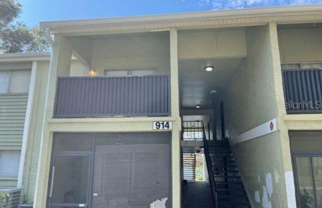 Lovely 3 Bed 2 Bath Unit For Rent in Altamonte Springs, FL!!! - 914 Lake Destiny Road, Altamonte Springs, FL 32714