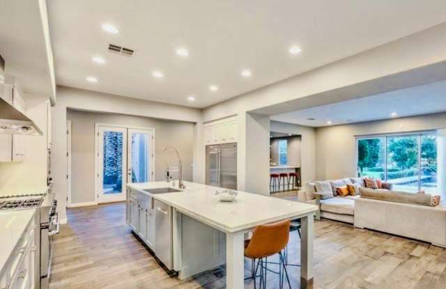 11857 Oakland Hills Drive photos photos