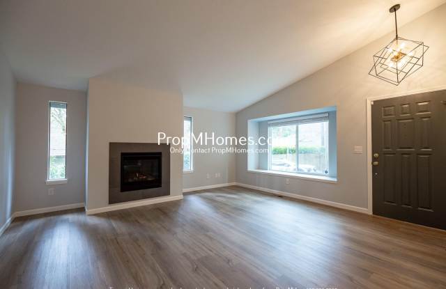 Renovated 3-Bedroom Home in Lake Oswego! photos photos