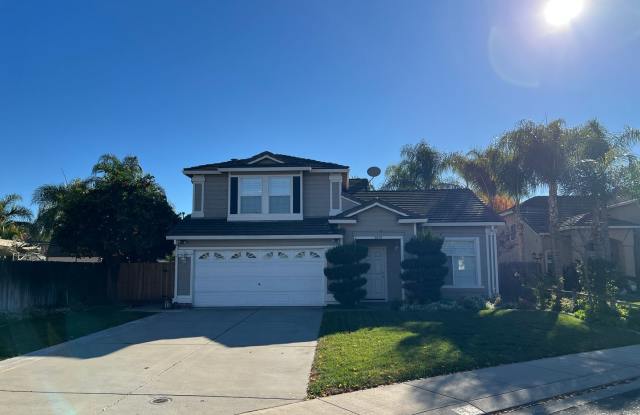Updated two story home located in established neighborhood! - 2620 Riverpark Drive, Ceres, CA 95351