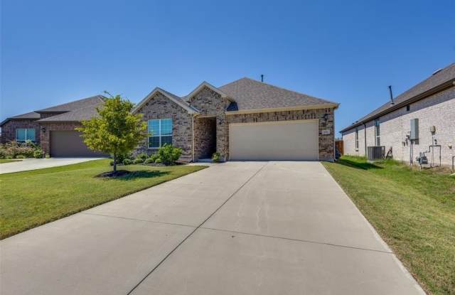 705 Adelyn Street photos photos