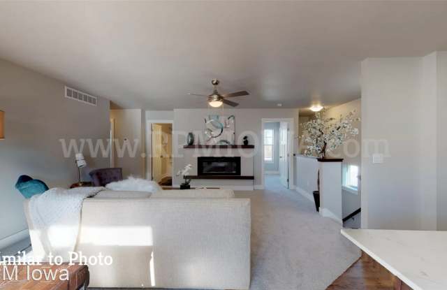 17128 Larkspur Lane Gallery 3