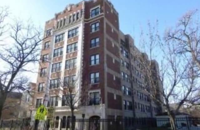 7456 S South Shore Dr 1 - 7456 South South Shore Drive, Chicago, IL 60649