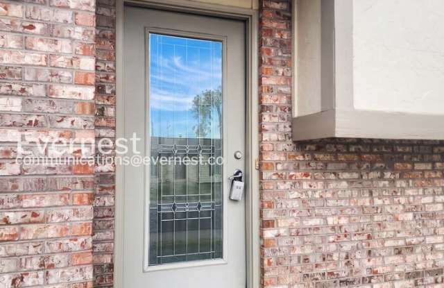 9225 Clermont Drive Gallery 2