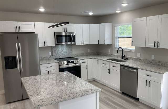 10423 Preston Court Gallery 3