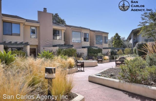 7 Via Joaquin Unit 15 - 7 Vía Joaquin, Monterey, CA 93940