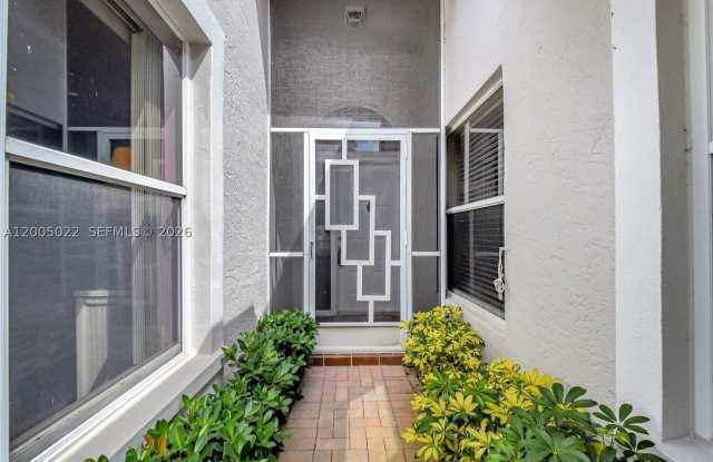 7713 Springwater Pl Gallery 4