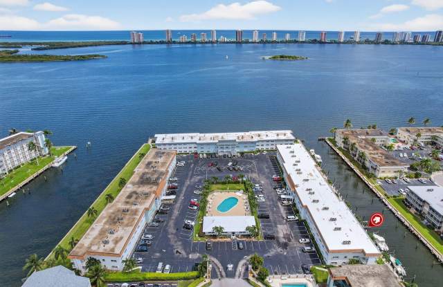 110 Shore Court photos photos