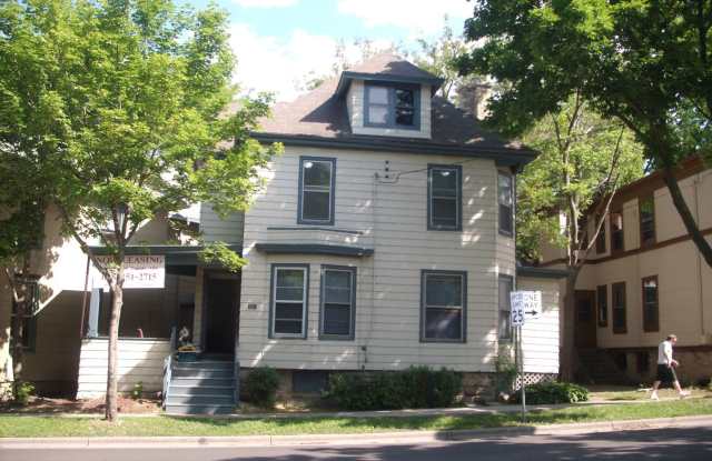 315 E Gorham St. Beautiful home across from the lake! August Free with a 12 month lease photos photos