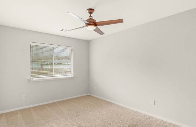 Gorgeous Home in Pflugerville, Ready For Immediate Move In!!! - 502 Stansted Manor Drive, Pflugerville, TX 78660