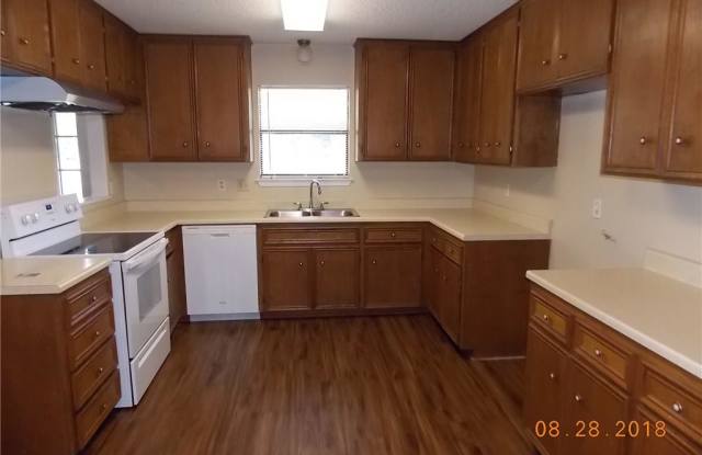 1535 Camellia Lane Gallery 3