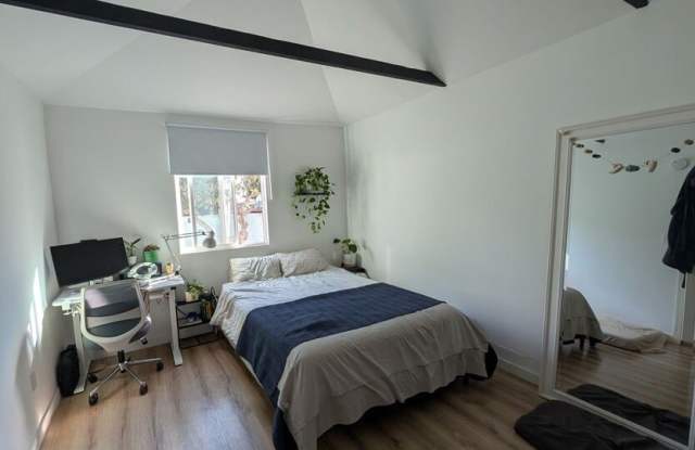 2330 Ashland Ave unit: B photos photos