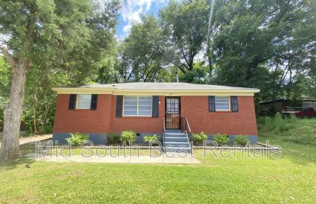 2151 Willow Wood Ave photos photos