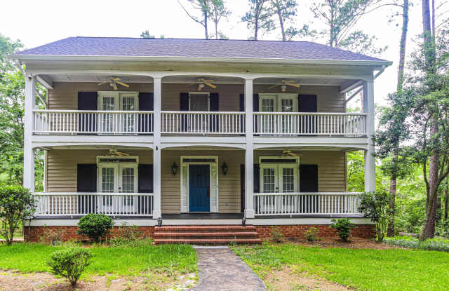 4265 Deerwood Lane Gallery 3