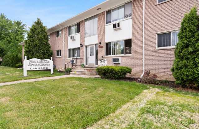 1437 Ford Ave. - 8 photos photos