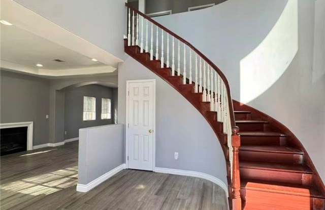 1433 S Gibbs photos photos