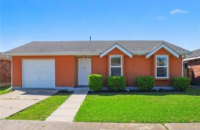 2445 TAFFY Drive - 2445 Taffy Drive, Kenner, LA 70065