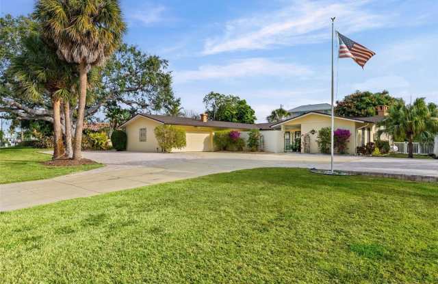 7215 WESTMORELAND Drive Gallery 2