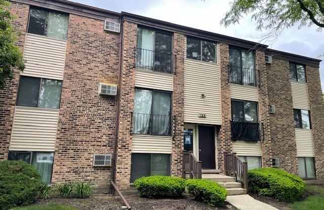 148 Dunteman Drive - 148 Dunteman Drive, Glendale Heights, IL 60139