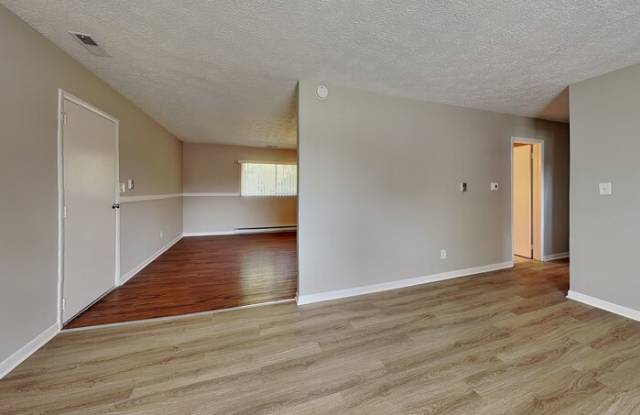 631 Holiday Drive Gallery 4