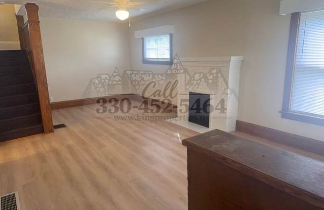 520 Broad Ave NW Gallery 1
