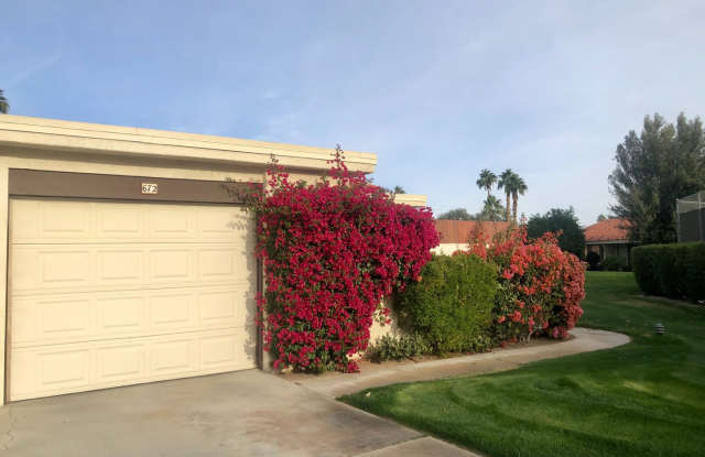COMING SOON 3 BED / 2 BATH CONDO in PALM SPRINGS!! photos photos