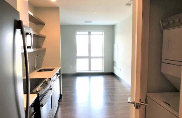 77 Border St - 77 Border Street, Boston, MA 02128