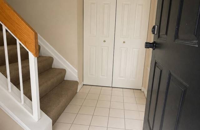 5800 ORCHARD HILL Court Gallery 3